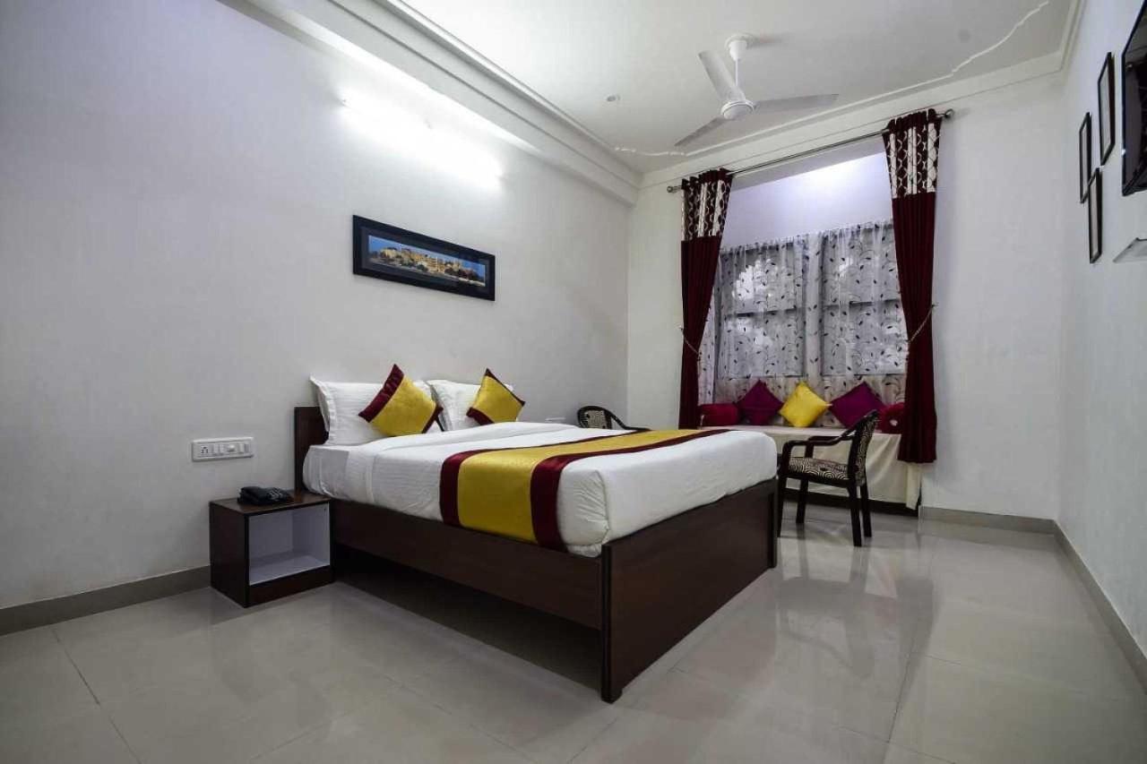 Collection O Vallabh Villas Udaipur Exteriör bild